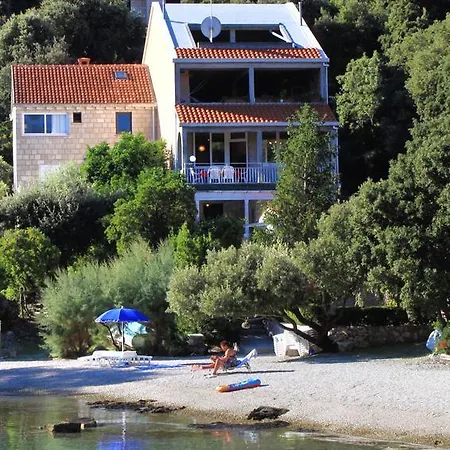 Apartment Uvala Vrbovica 4390a Korcula Town
